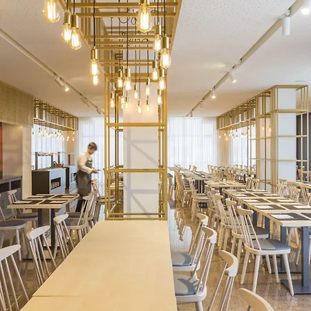 酒店 艾斯特拉德伐缇玛酒店 4*