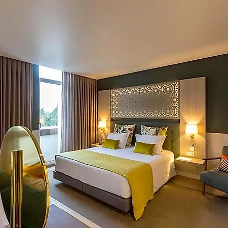 Hotel Estrela De 4*